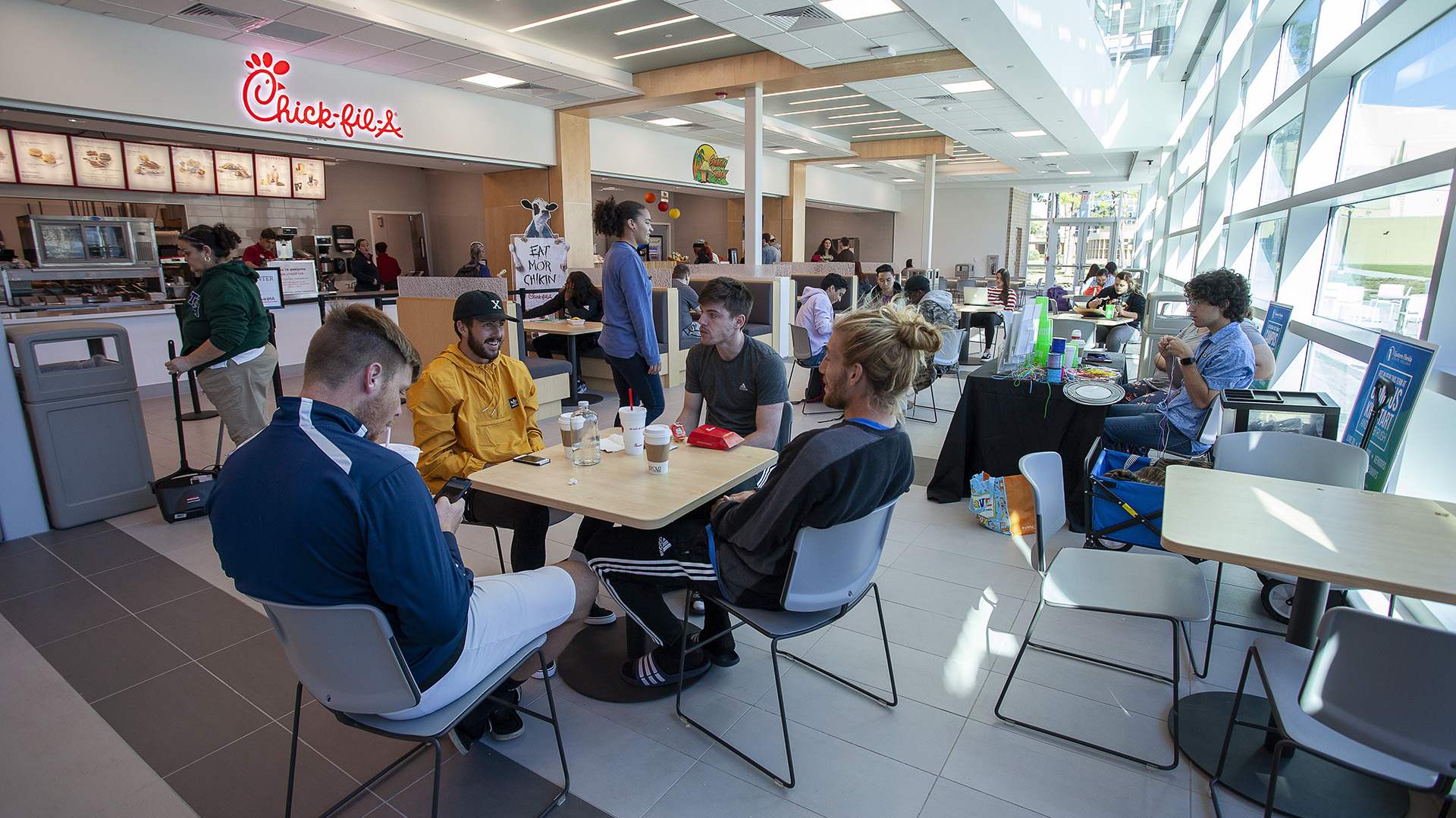 students enjoying the ffood court